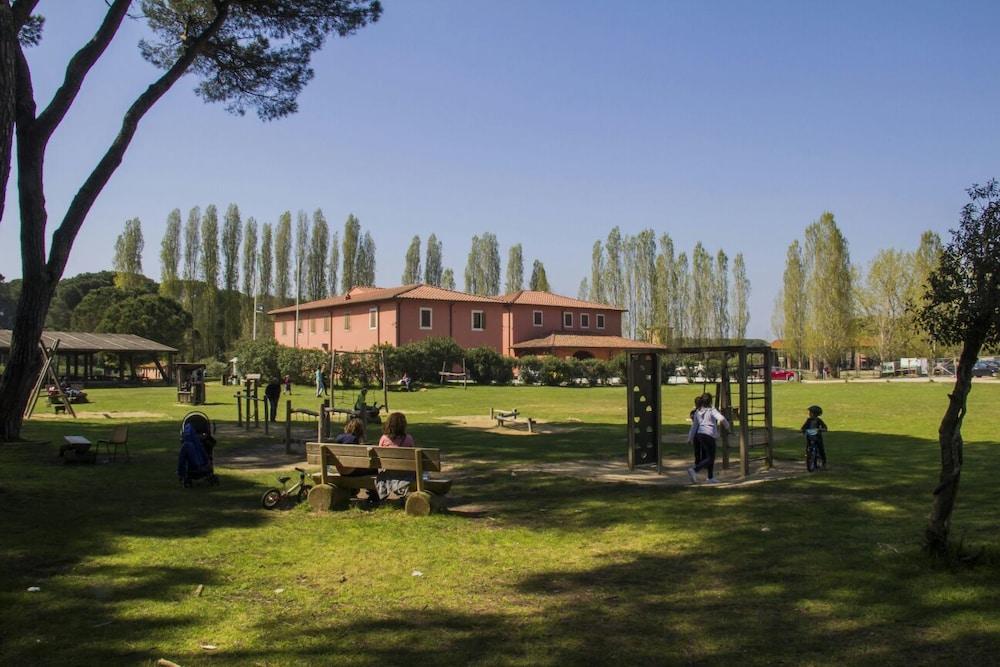 Hotel Casale La Sterpaia Pisa Exterior foto