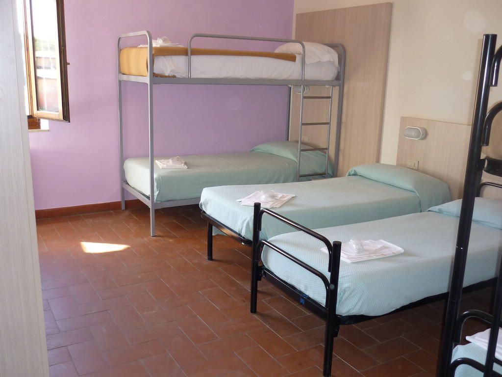 Hotel Casale La Sterpaia Pisa Habitación foto
